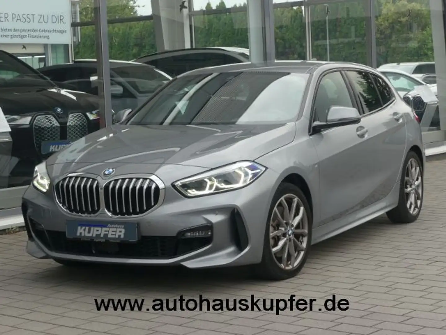 BMW 120 i M Sportpak HIFI°18-LED°grNavi-HIFI°beh.LR Grau - 1