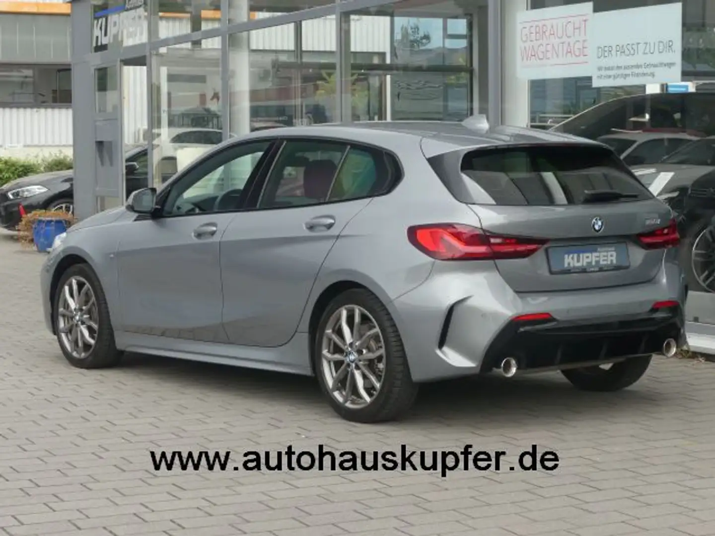BMW 120 i M Sportpak HIFI°18-LED°grNavi-HIFI°beh.LR Grau - 2