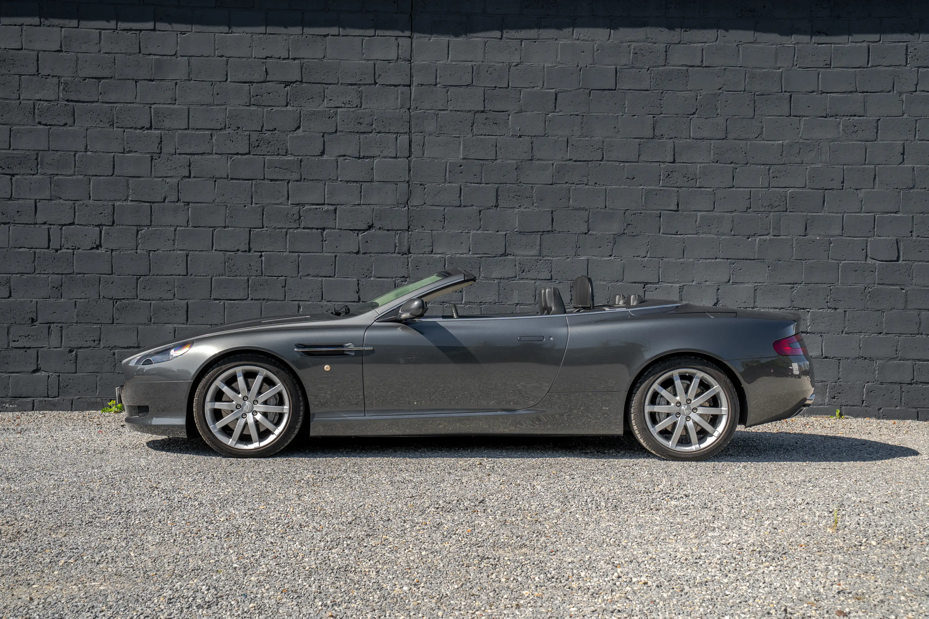 Aston Martin DB9 Volante 5.9i V12 BELGIAN CAR/FULL HISTORY — photo 3