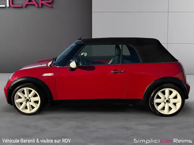 Mini Convertible view 4