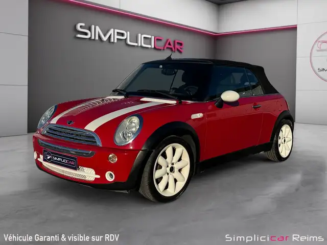 Mini Convertible view 3