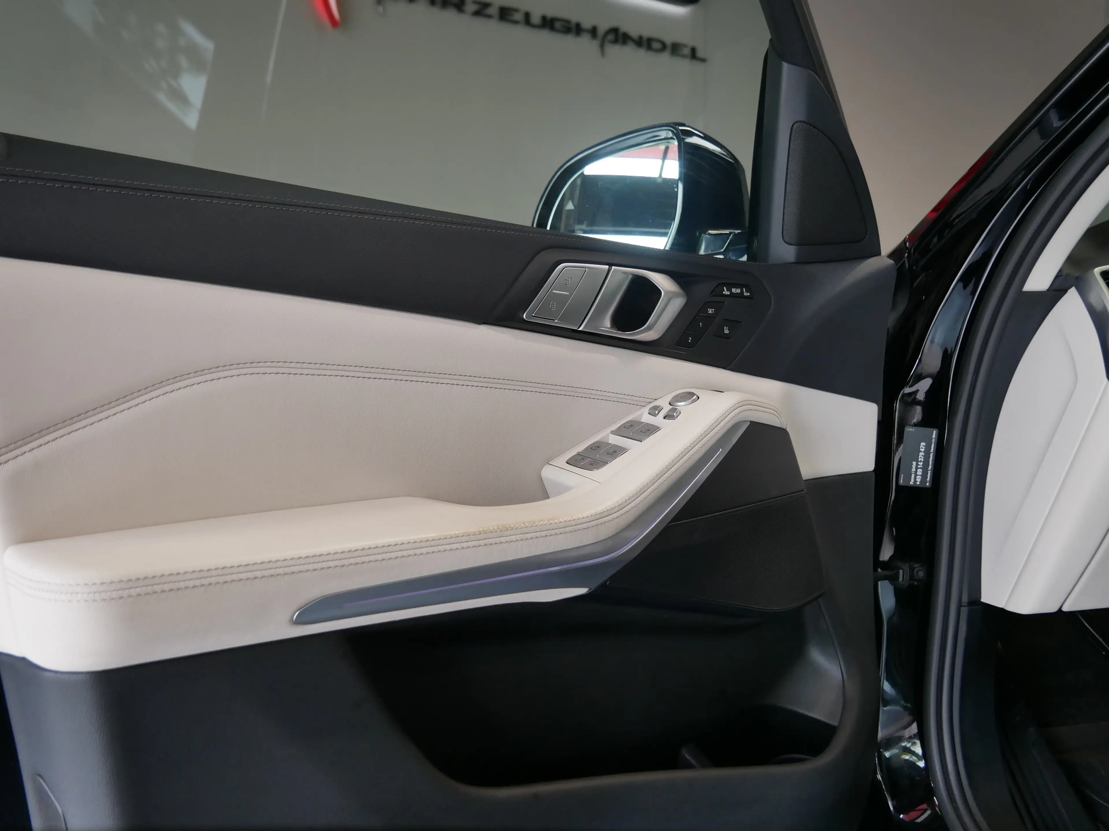 BMW X7 xDrive 40 d Pure Excellence Voll HUD Pano AHK — photo 13