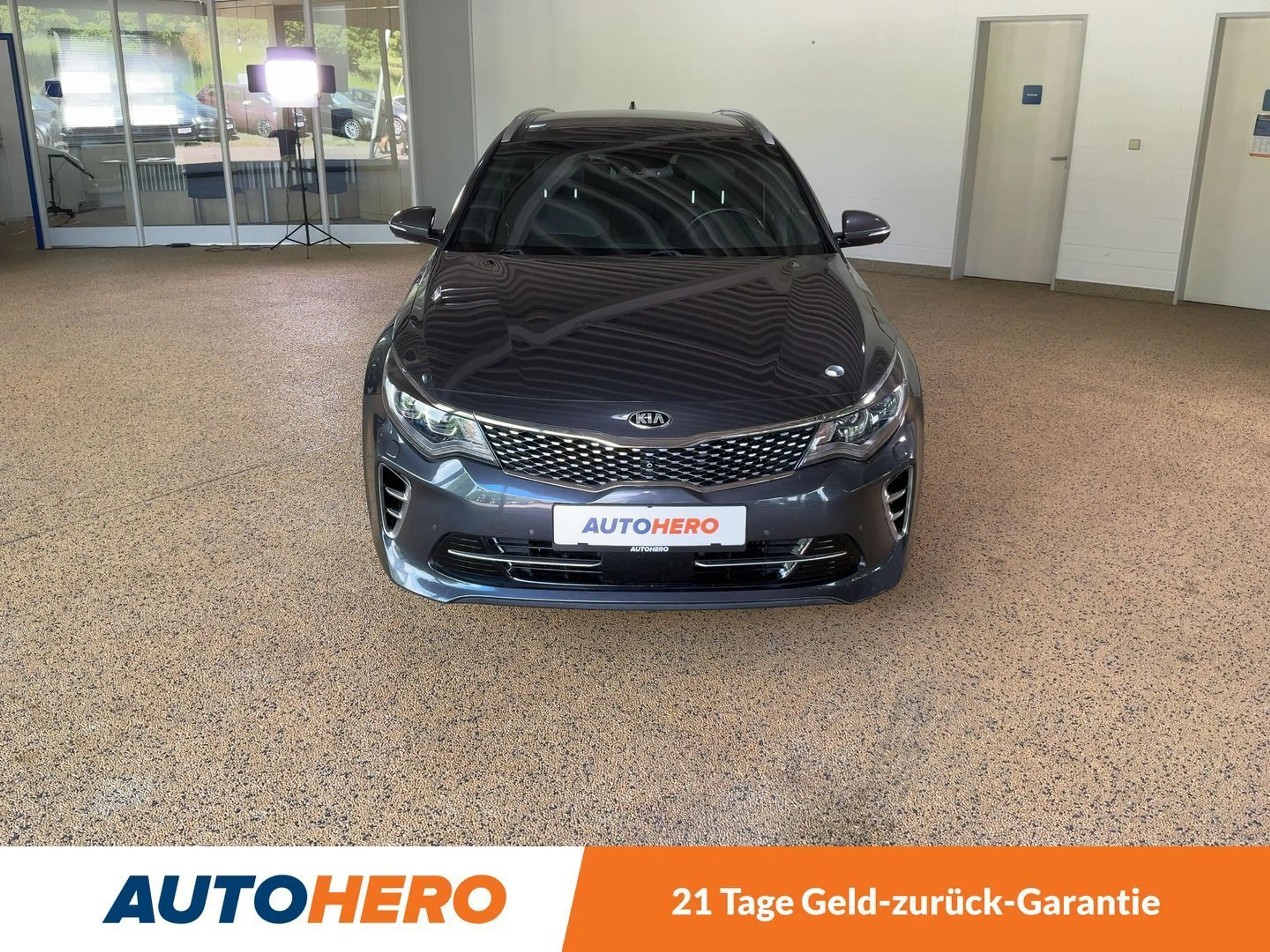 Kia Optima 1.7 CRDi GT Line Aut*NAVI*LED*ACC*CAM*PDC*SHZ* — photo 9