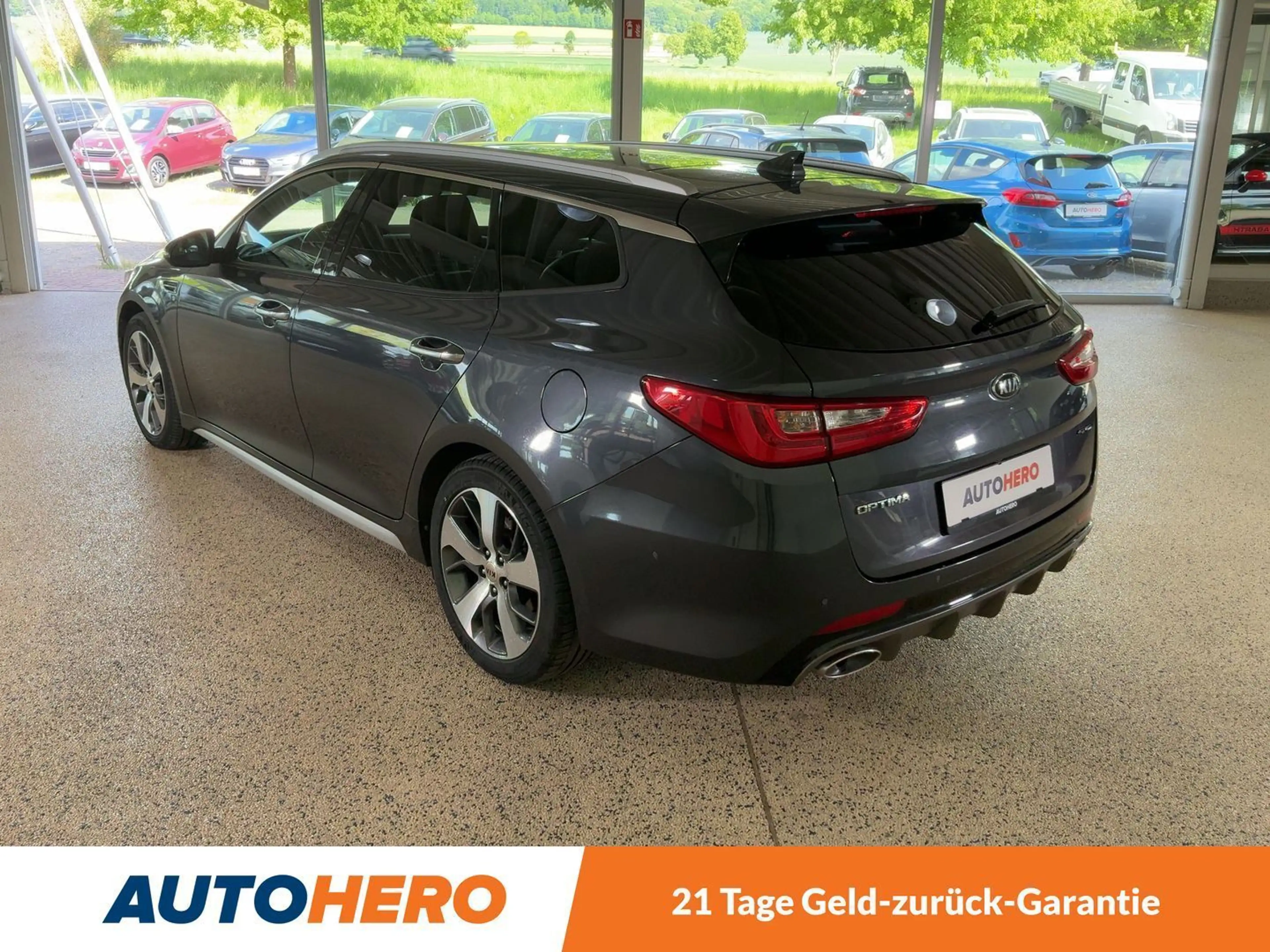 Kia Optima 1.7 CRDi GT Line Aut*NAVI*LED*ACC*CAM*PDC*SHZ* — photo 4