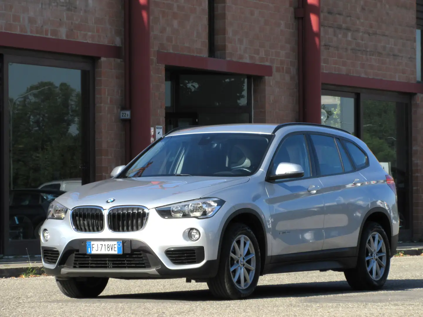 BMW X1 Sdrive20d Advantage Argento - 1
