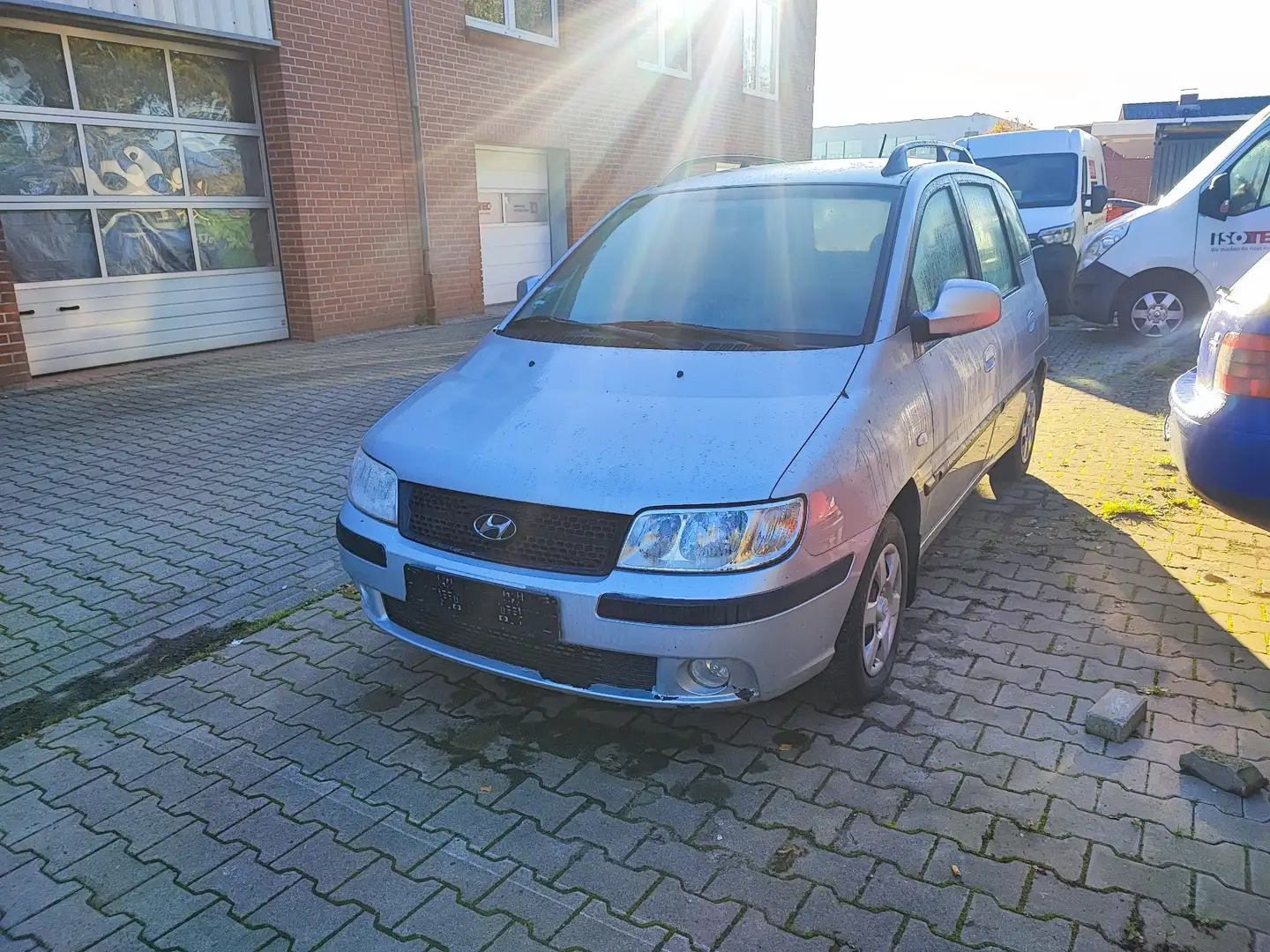 Hyundai Matrix 1.6 GLS neu TÜV Argintiu - 1