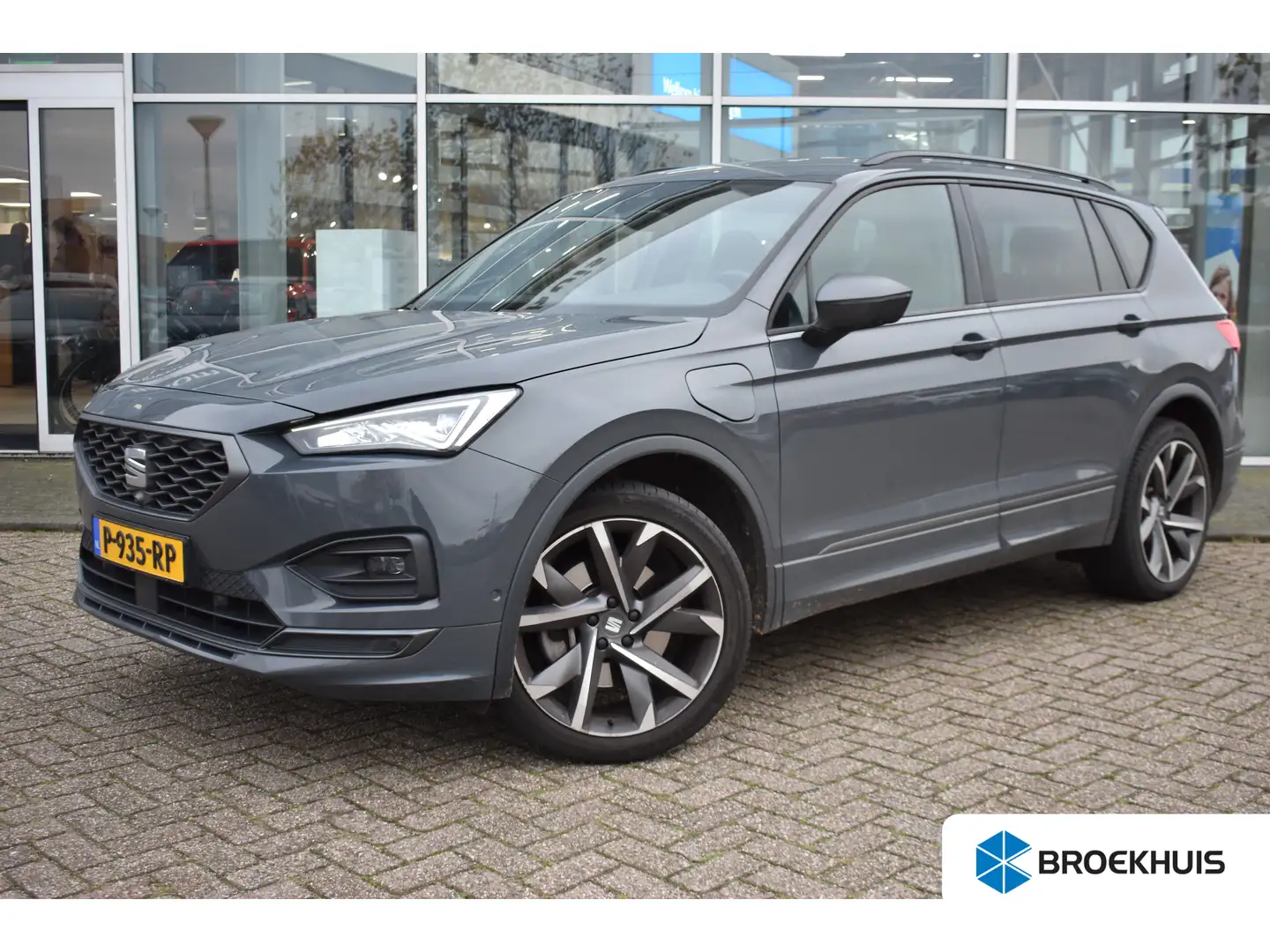 SEAT Tarraco 1.4 TSI 245PK e-Hybrid PHEV FR | TREKHAAK | STOELV Gris - 1