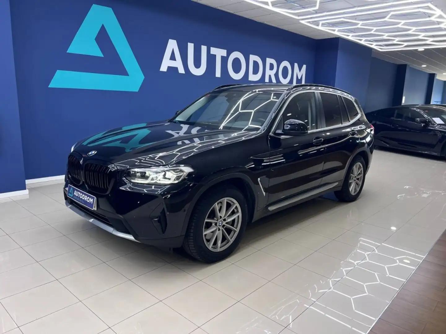 BMW X3 xDrive 30dA xLine Schwarz - 1