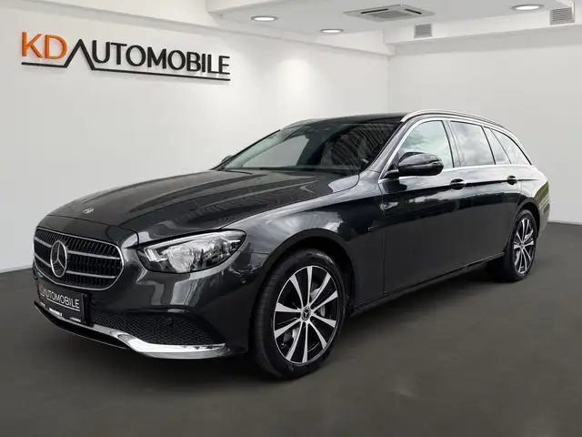 Mercedes-Benz E 300 de PHEV T 4Matic Aut.