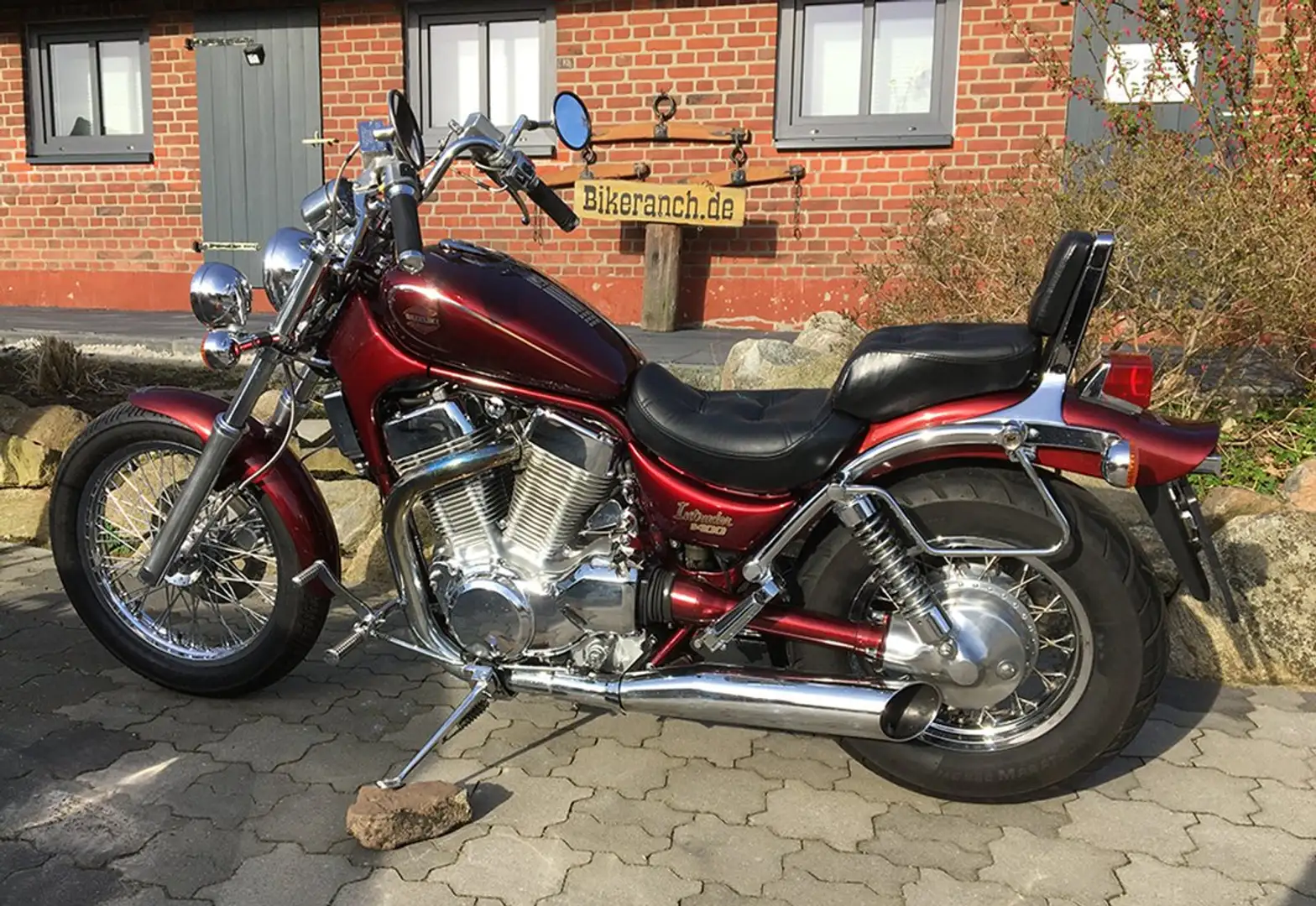 Suzuki VS 1400 Trude* Service neu* 6200km* Vorve.Fußras* 1.Hd* Rot - 1