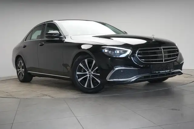 Mercedes-Benz E 220 d 9G-Tronic Distronic/Kamera/HUD/Lane/Side