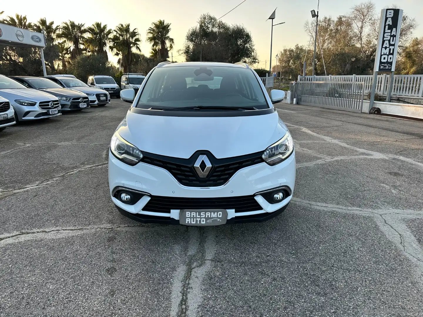 Renault Grand Scenic dCi 8V 110 CV EDC Energy Sport Edition2 Bianco - 2