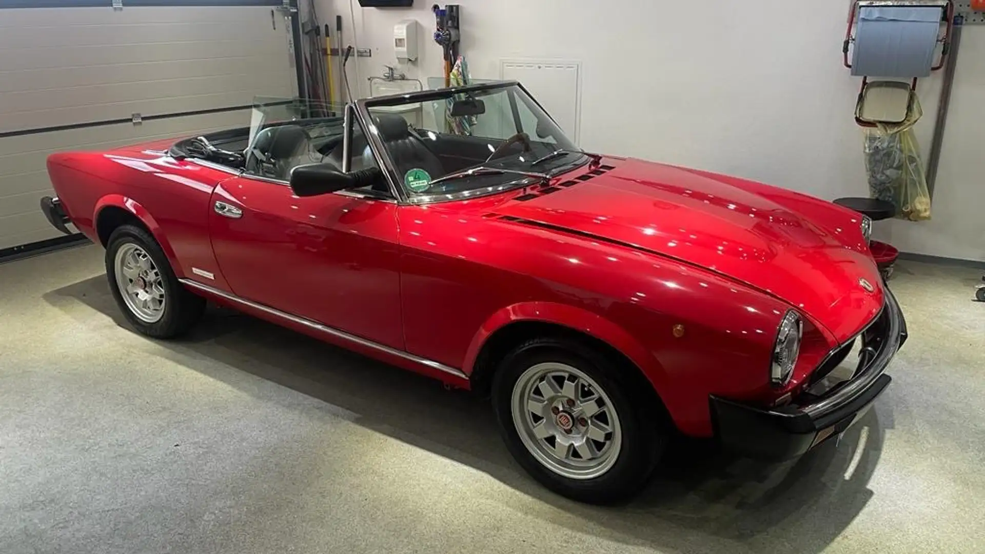 Fiat 124 Spider Pinin Farina Euro Spider Piros - 1