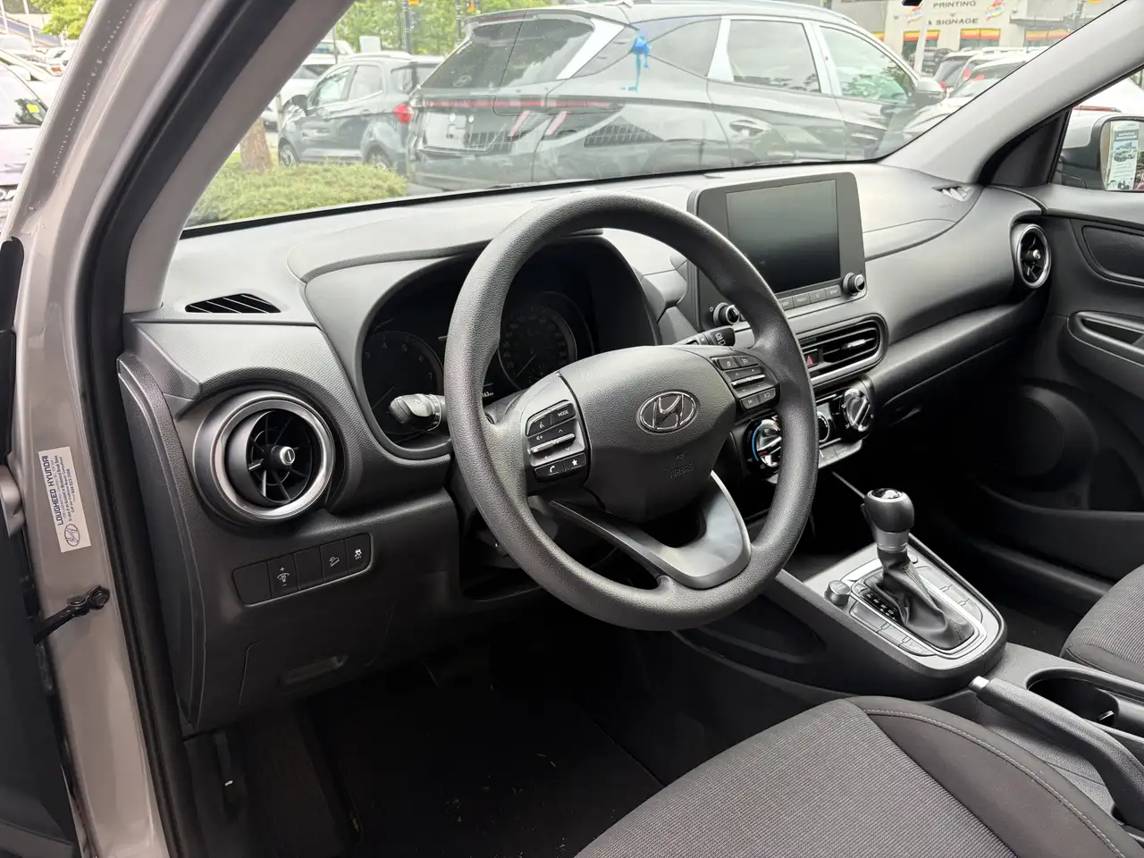 Hyundai KONA снимка Hyundai KONA