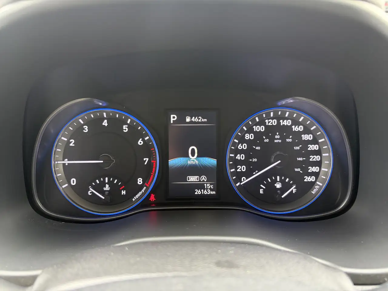 Hyundai KONA снимка Hyundai KONA