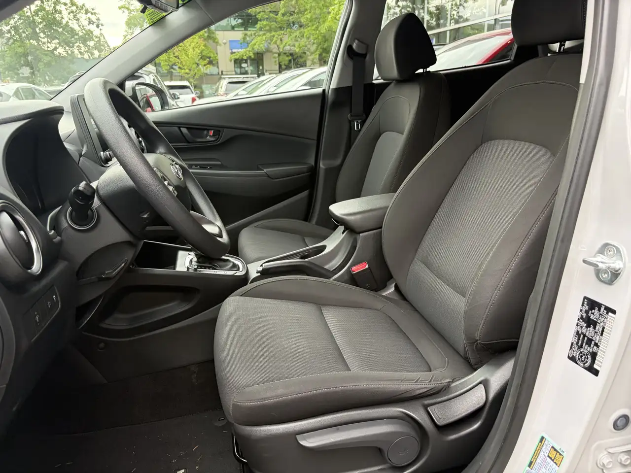 Hyundai KONA снимка Hyundai KONA