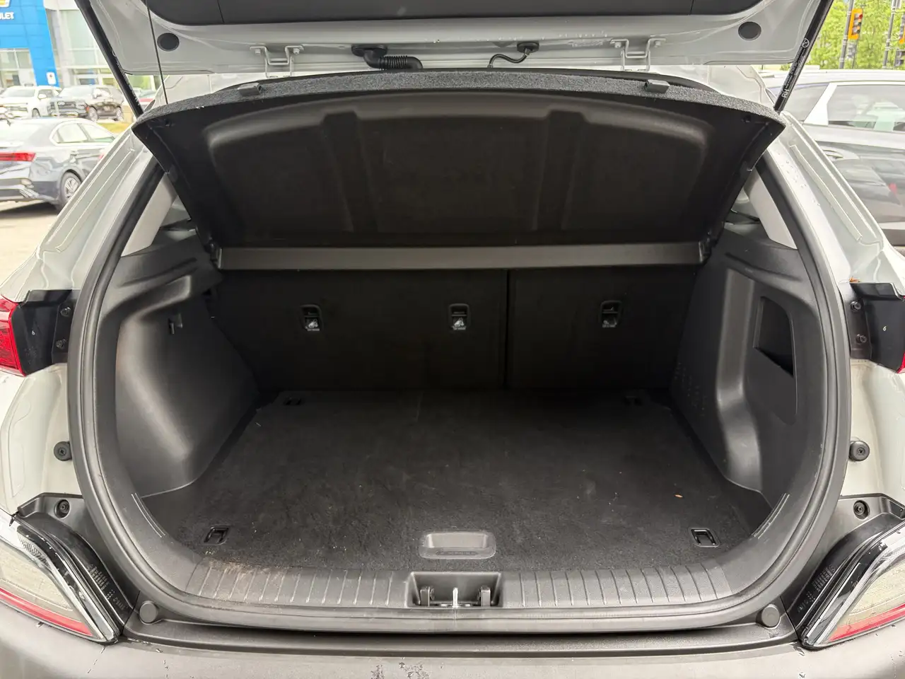 Hyundai KONA снимка Hyundai KONA