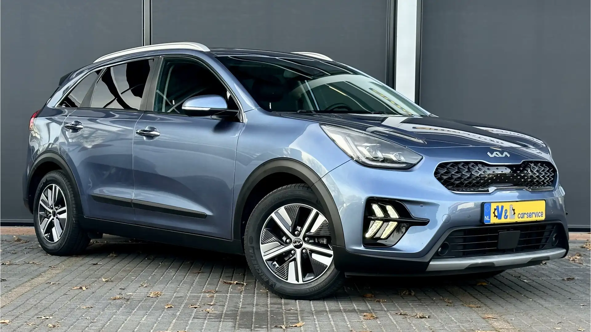 Kia Niro 1.6 GDi Hybrid ExecutiveLine / Pano / JBL / Stoel/ Azul - 1