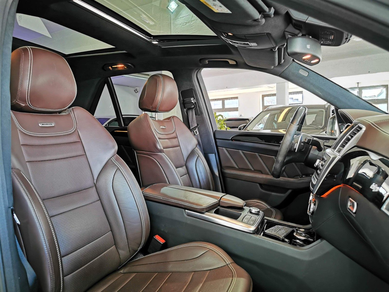 Mercedes-Benz ML 63 AMG PERFORMANCE [GARANTIE] — photo 2