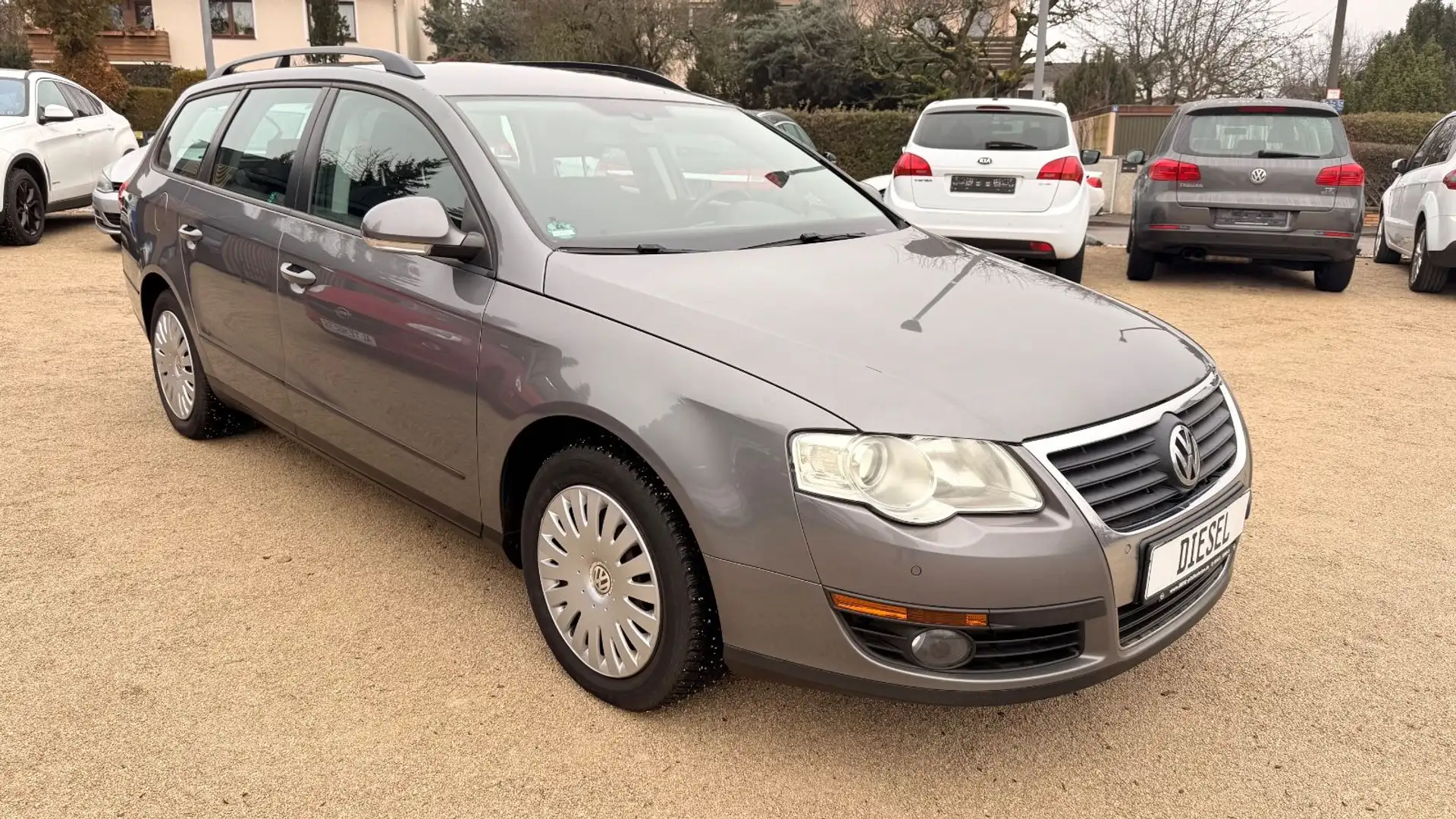 Volkswagen Passat Variant Klimaautomatik Grau - 1