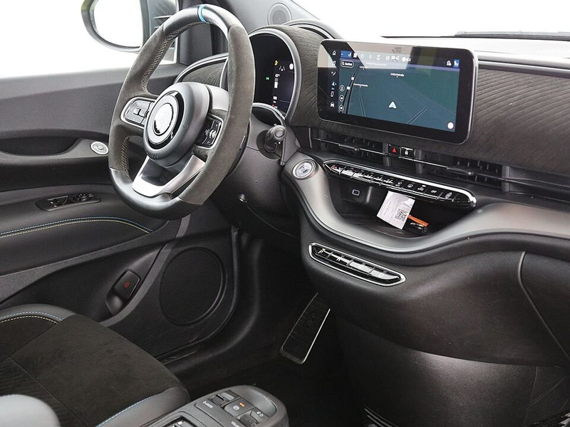 Abarth 500e Cabrio Turismo Aut LED LEDER NAVI TEMP R-CAM — photo 11