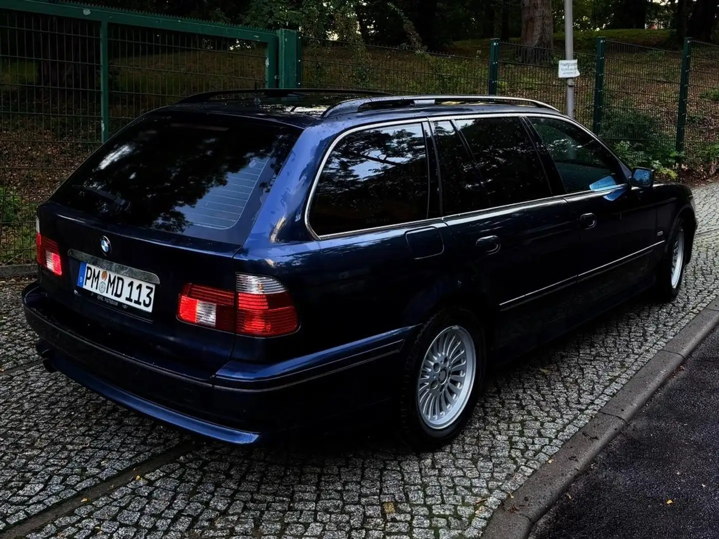 BMW 525 525i touring Blau - 1