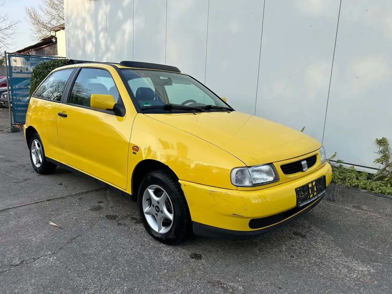 SEAT Ibiza 1. Hd Sondermodell Sun mit großem Faltdach, foto 10