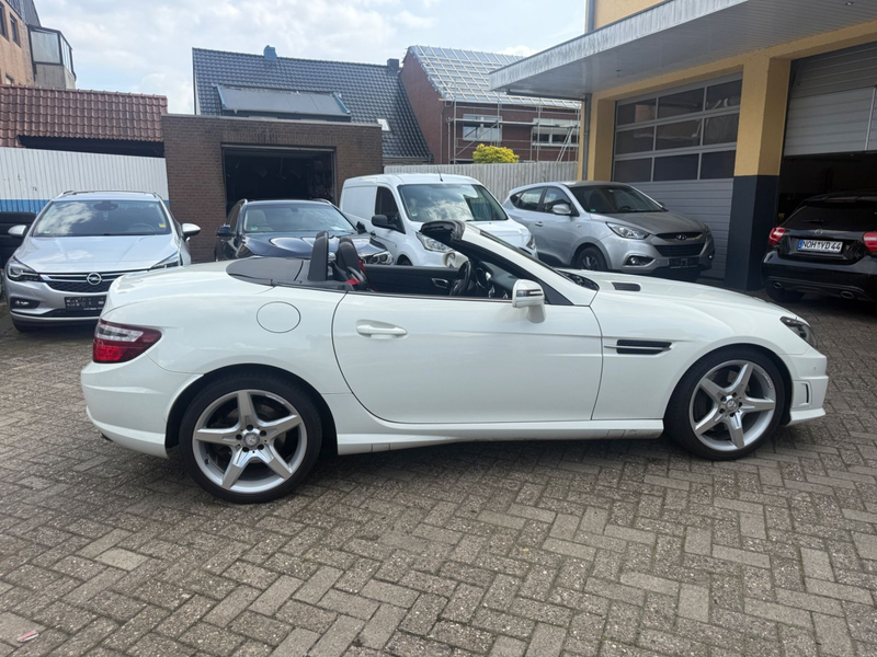 Mercedes-Benz SLK 200 AMG-Line BlueEfficiency*NAVI*SHZ*PANO** — photo 6