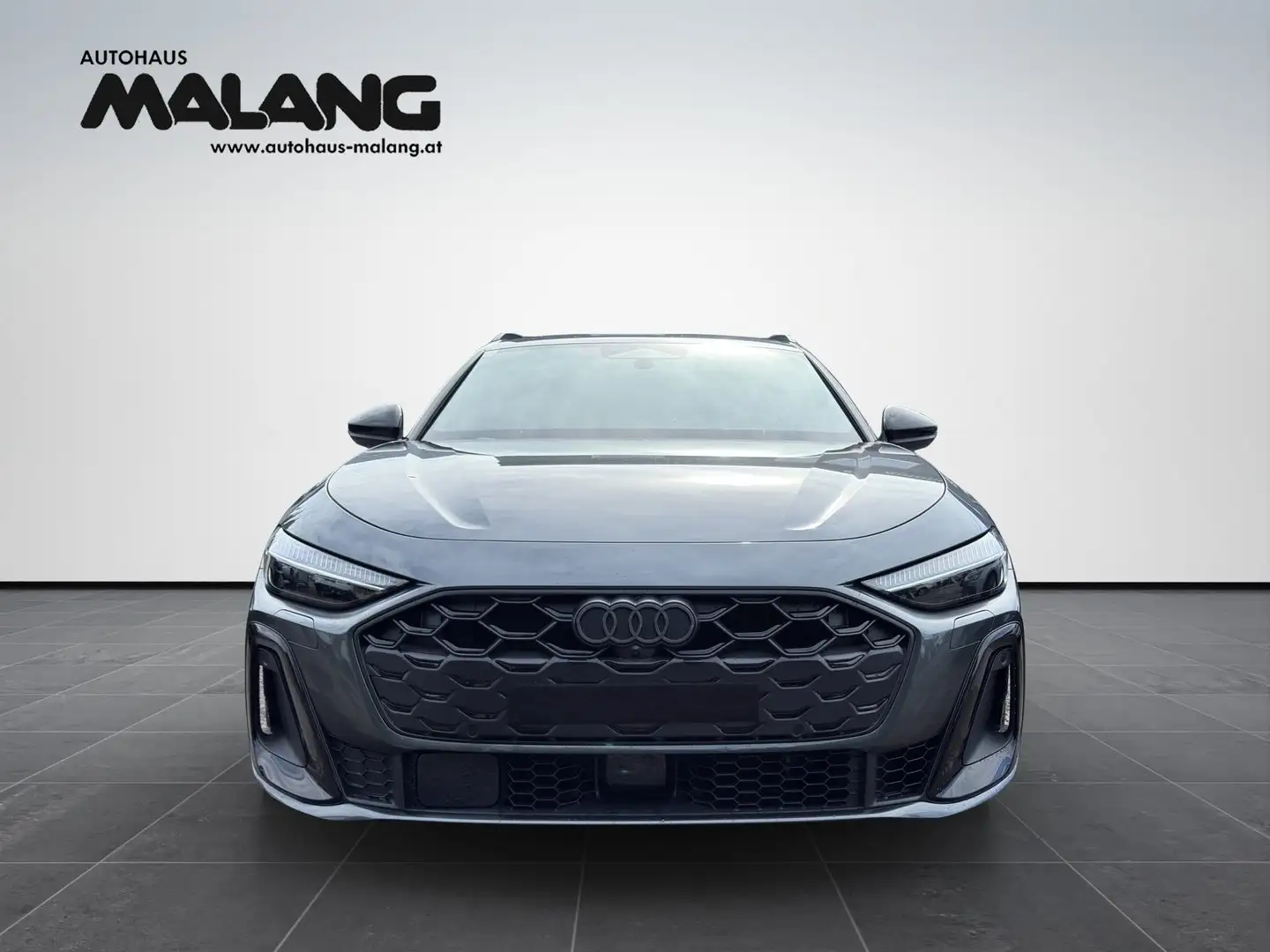 Audi S5 quattro Grau - 2