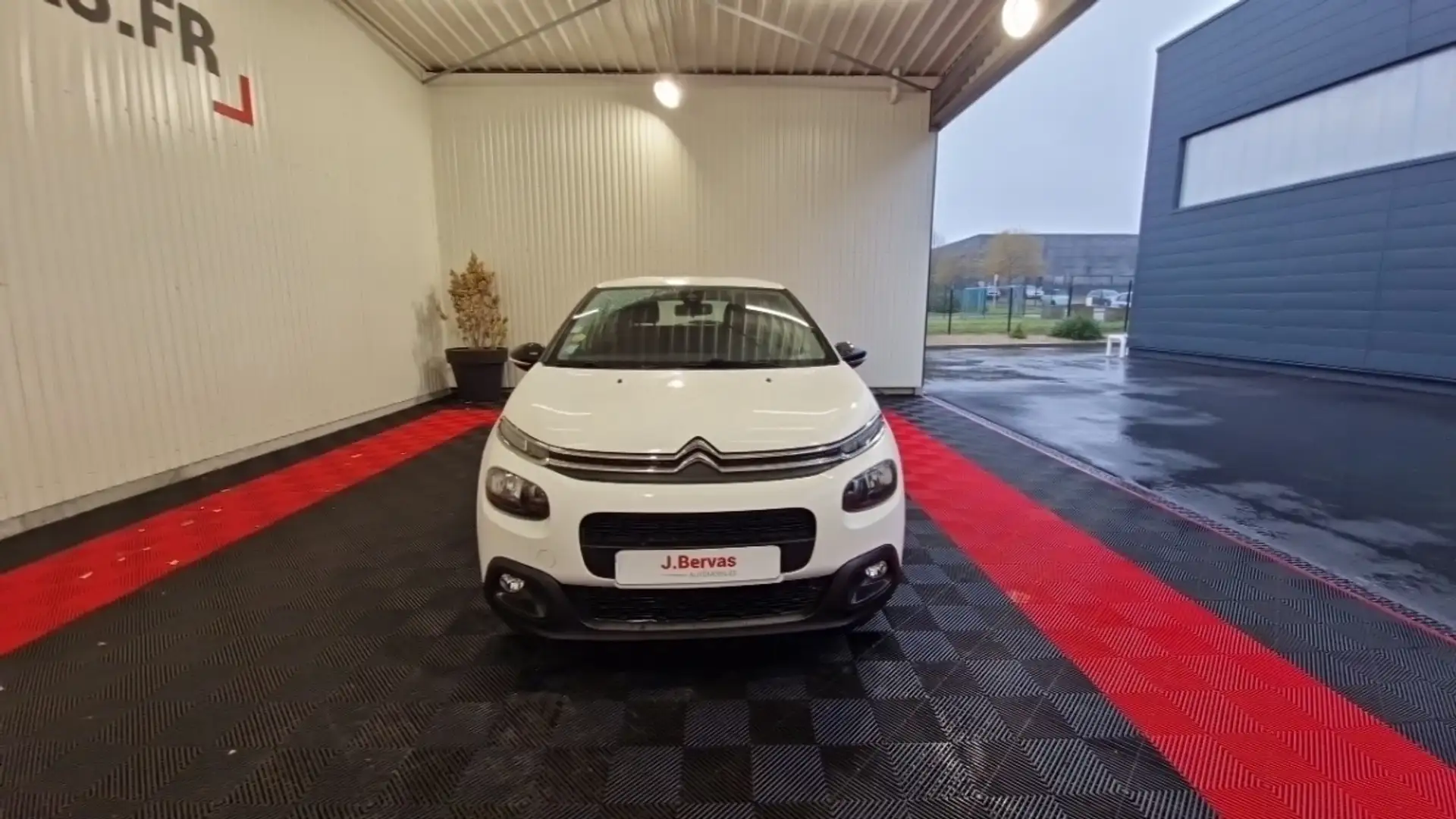 Citroen C3 SOCIETE BLUEHDI 100 SS FEEL Blanc - 2