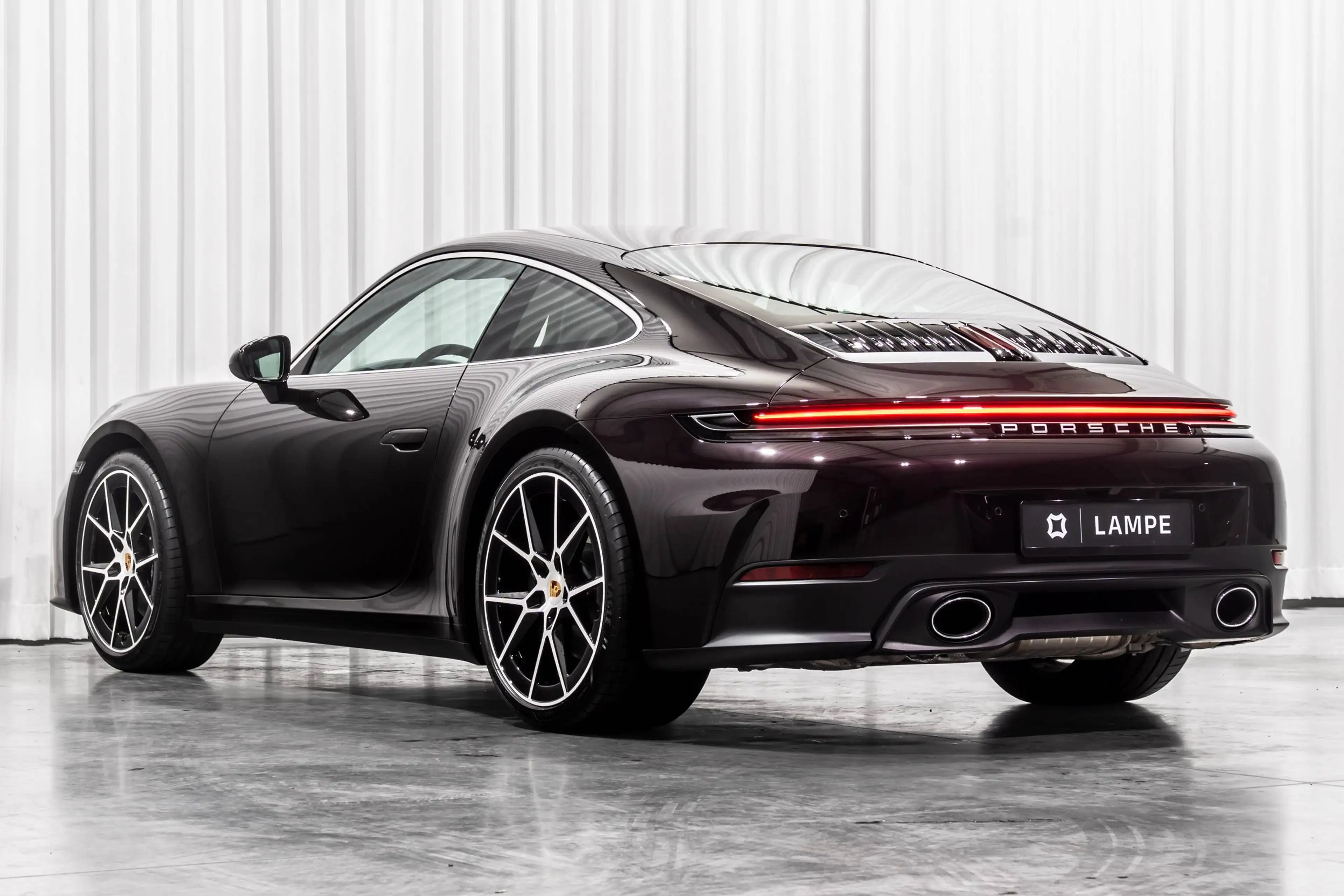 Porsche 911 992.2 Carrera 2 Coupé PTS Superior Red / Chalk Beige — photo 10