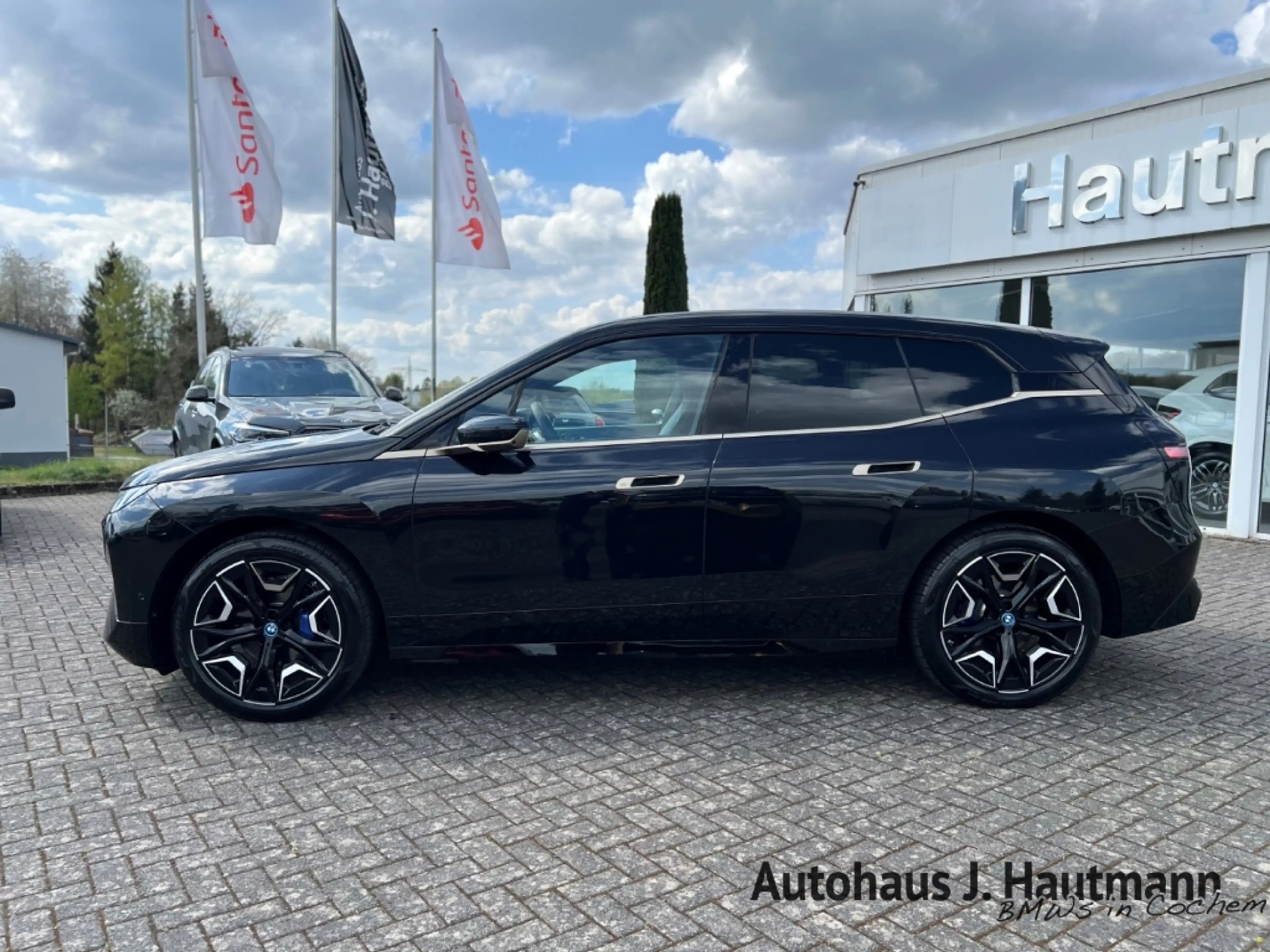 BMW iX xDrive 50 +NP:136.580€+AHK+LASER+PANO+B&W+ — photo 3