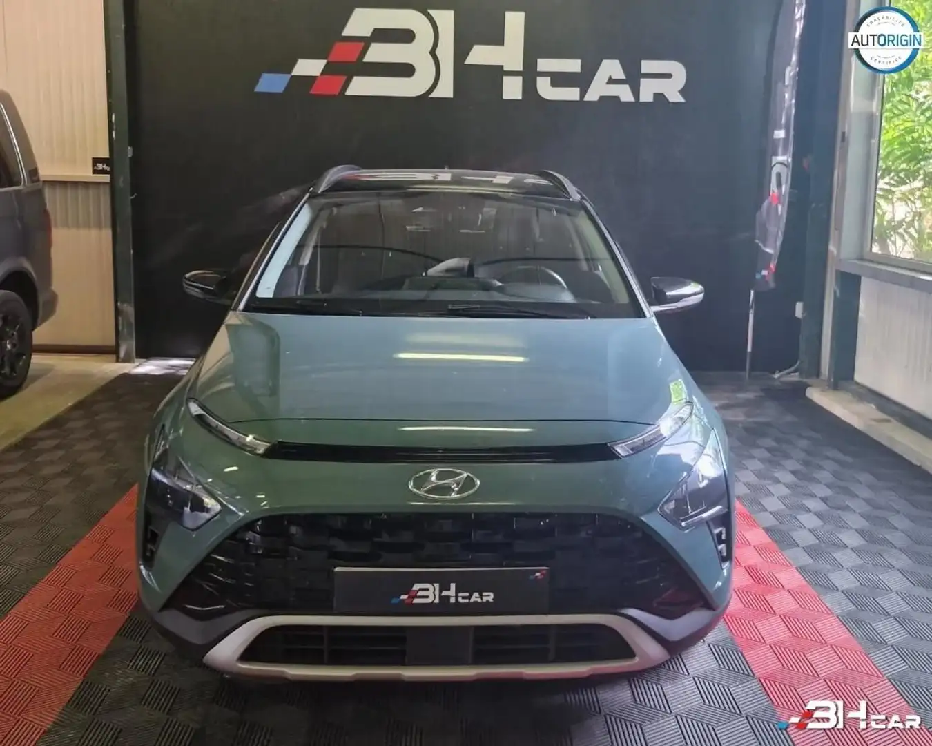 Hyundai BAYON 1.0 T-GDI 100 HYBRID MHEV 48VOLT EXECUTIVE DCT BVA Vert - 2