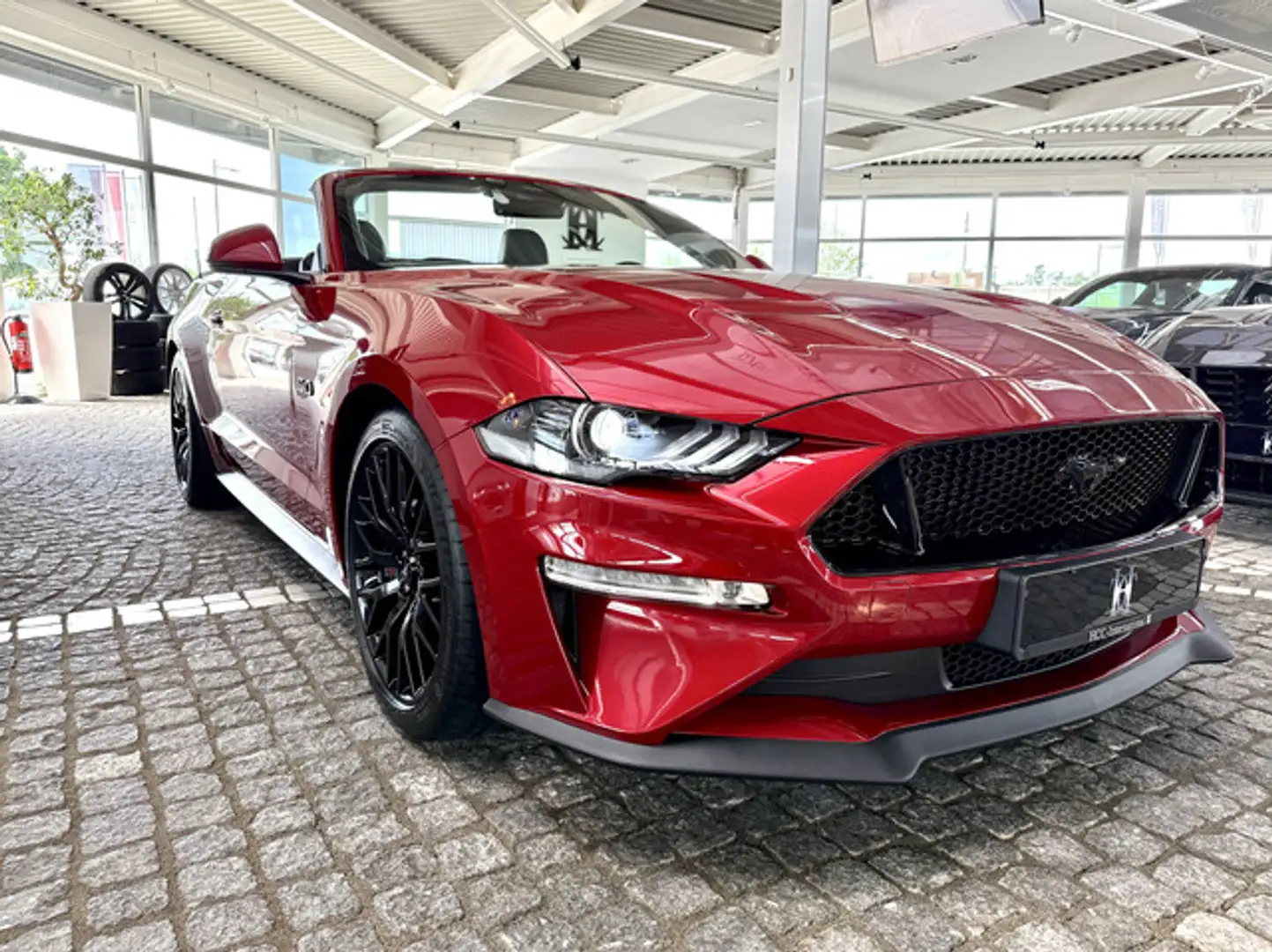 Ford Mustang GT Aut. +Garantie 7J/140 TKM + MagneRide Rot - 2