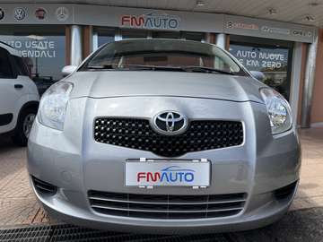 Yaris II 2005 5p 1.4 d-4d Sol m-mt