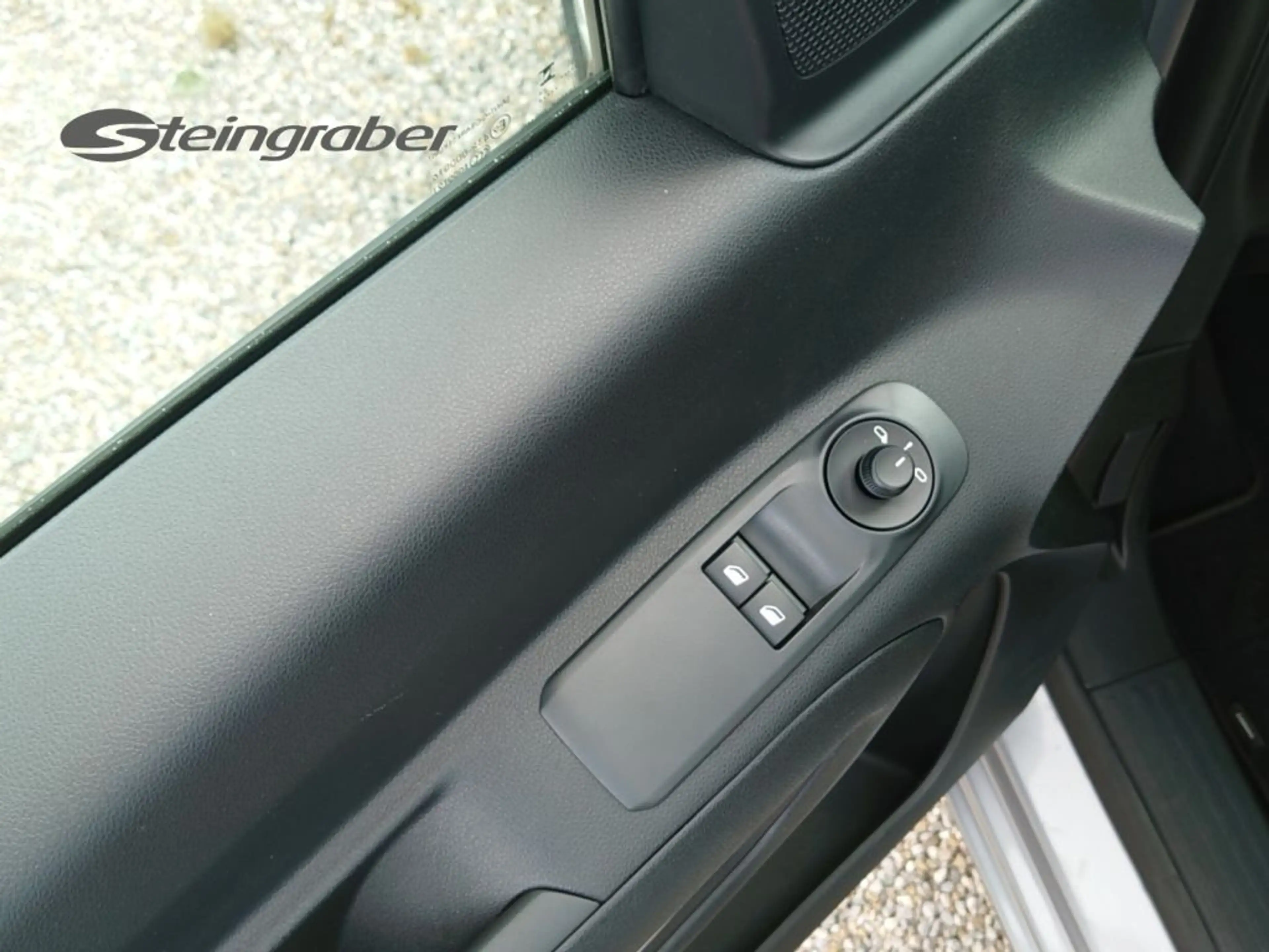Opel Combo Life 1.5 D — photo 12