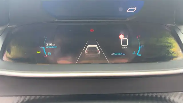 Peugeot 208 view 12