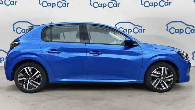 Peugeot 208 view 4