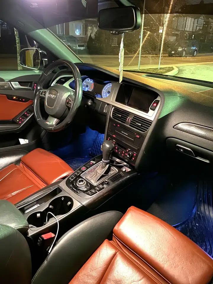 Audi S4 снимка Audi S4