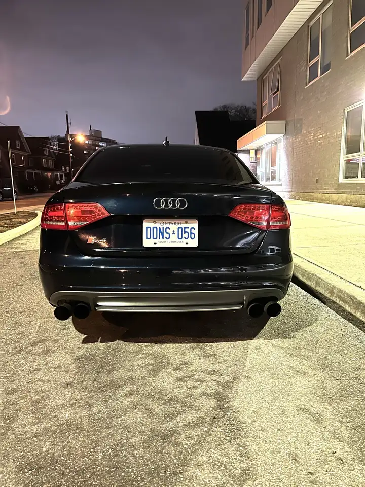 Audi S4 снимка Audi S4