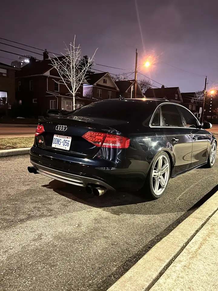 Audi S4 снимка Audi S4