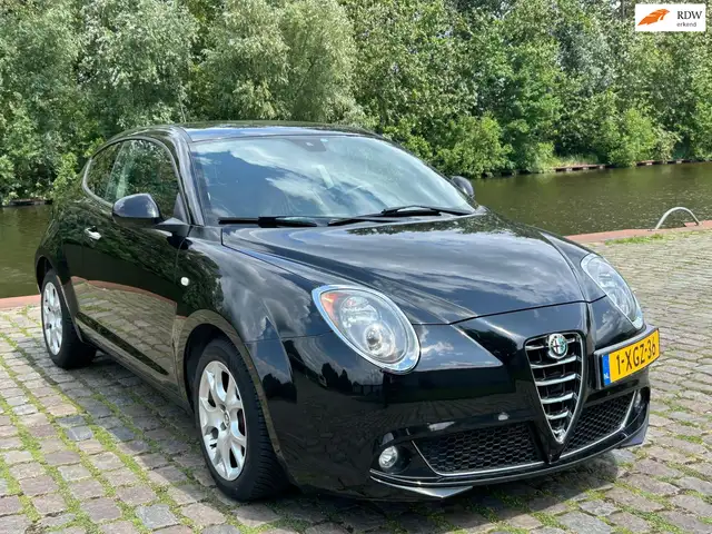 Alfa Romeo MiTo 0.9 TwinAir Esclusivo airco leerbekeleding elektri