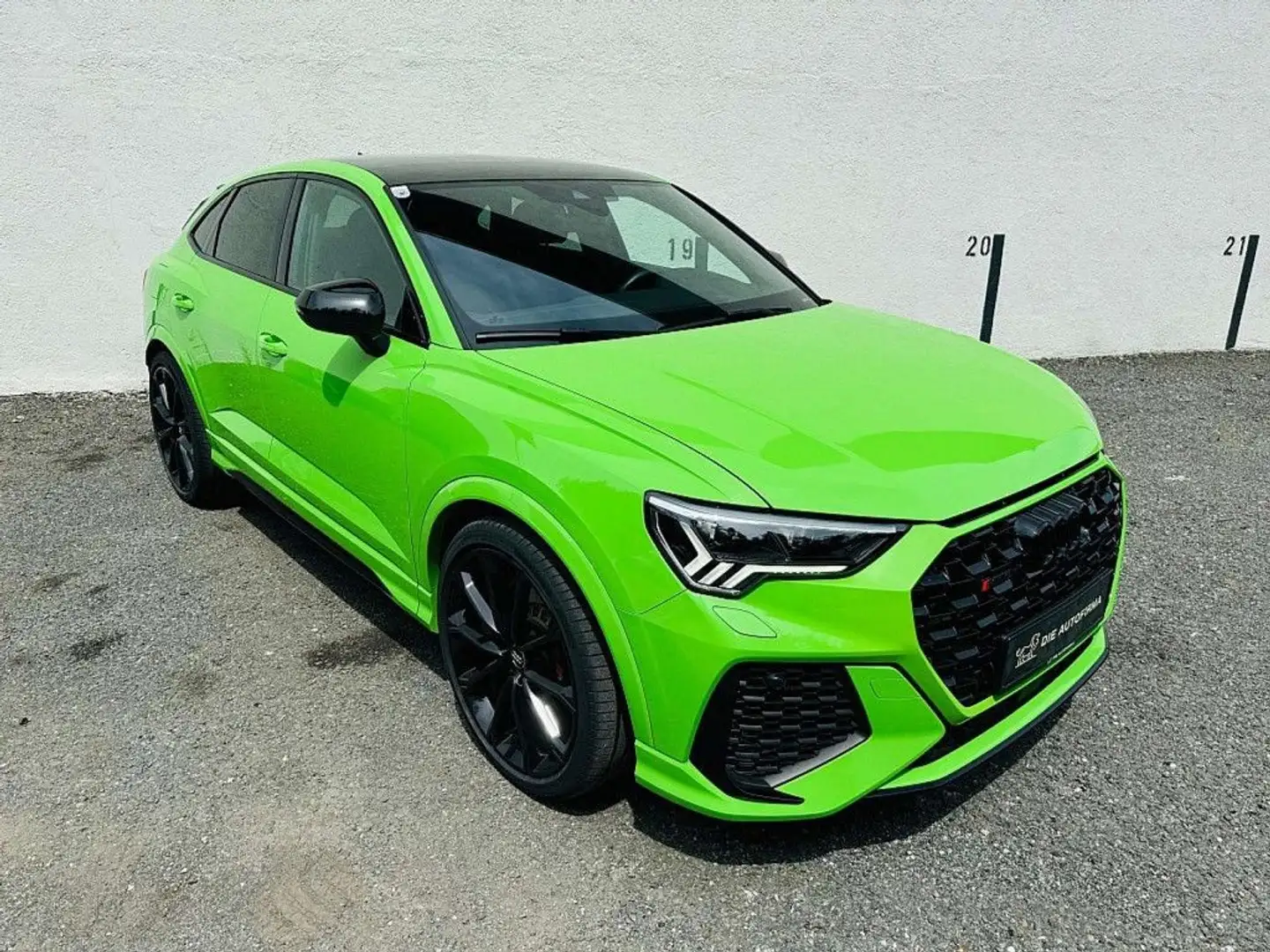 Audi RS Q3 Sportback 2,5 TFSI quattro S-tronic Grün - 1