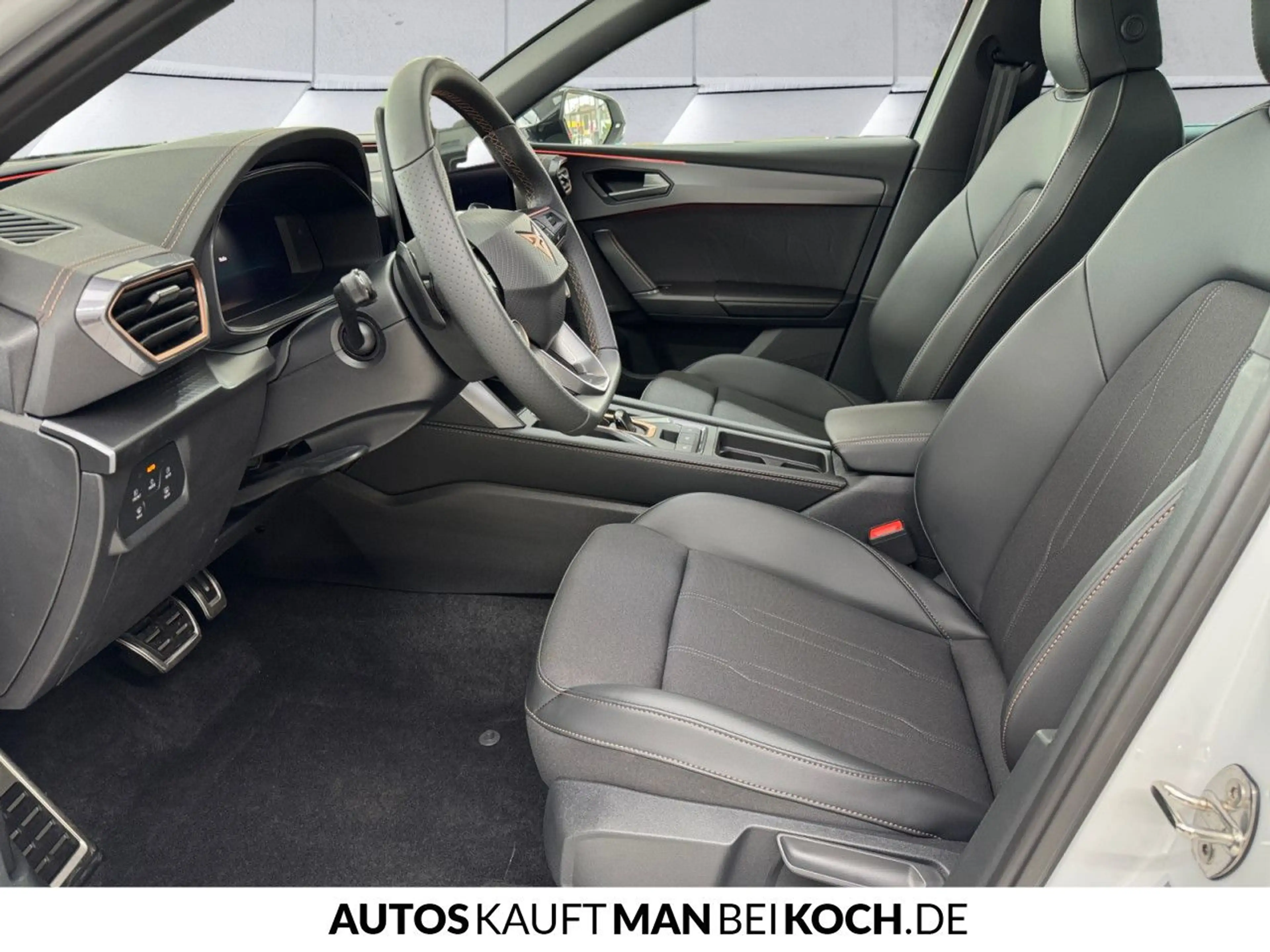 CUPRA Leon Sportstourer 2.0 TSI DSG 4Drive PANO AHK LED — photo 7