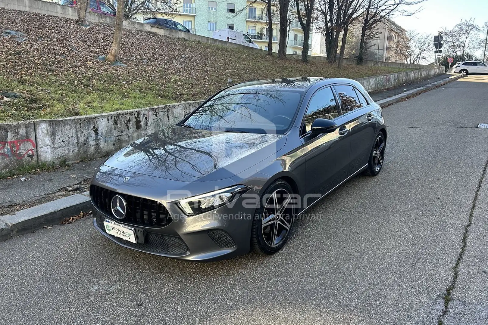 Mercedes-Benz A 180 A 180 d Sport Argent - 1