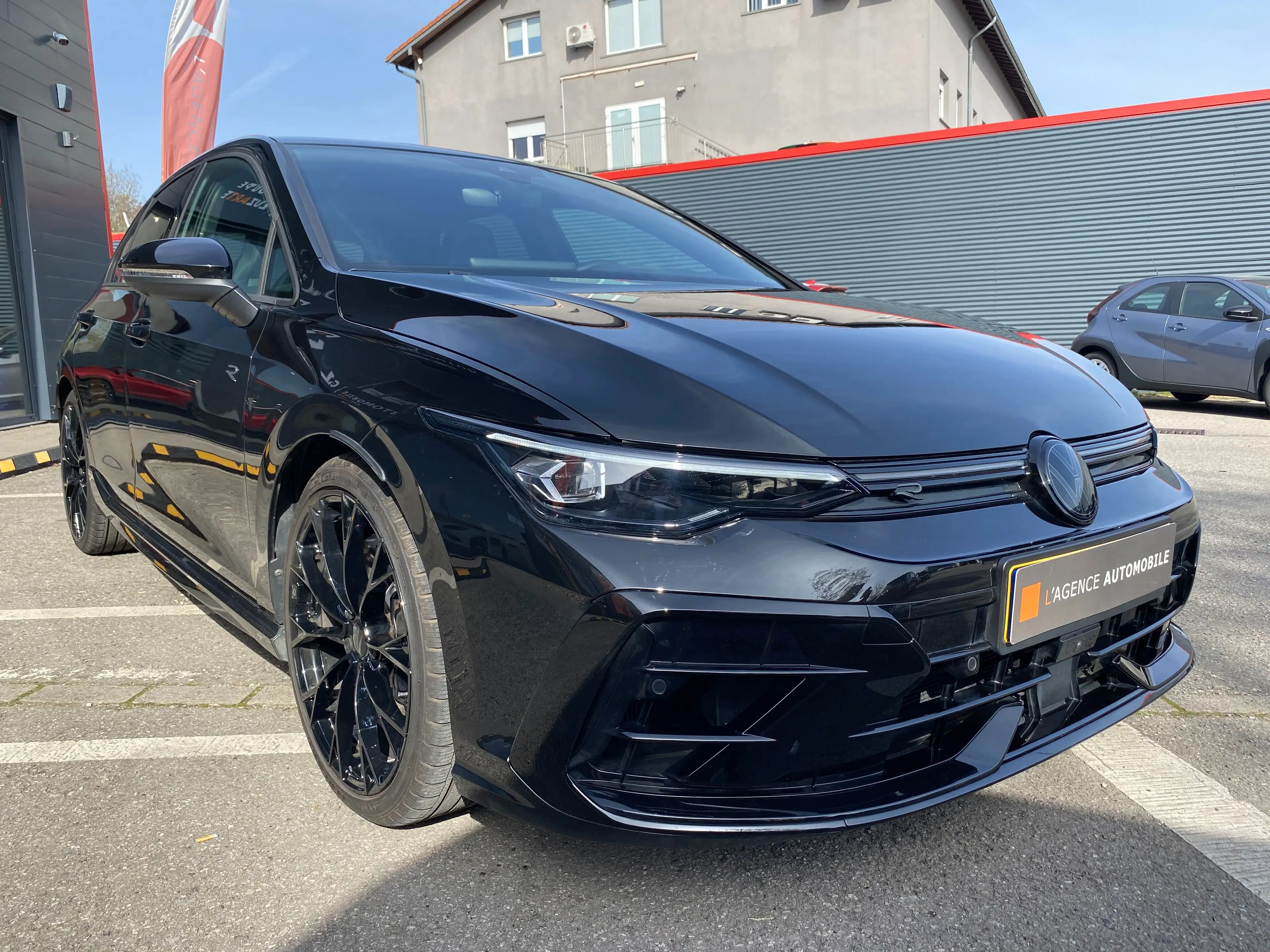 Volkswagen Golf R 2.0TSI  4Motion R - JUSQU'A 48 MOIS DE GARANTIE — photo 4