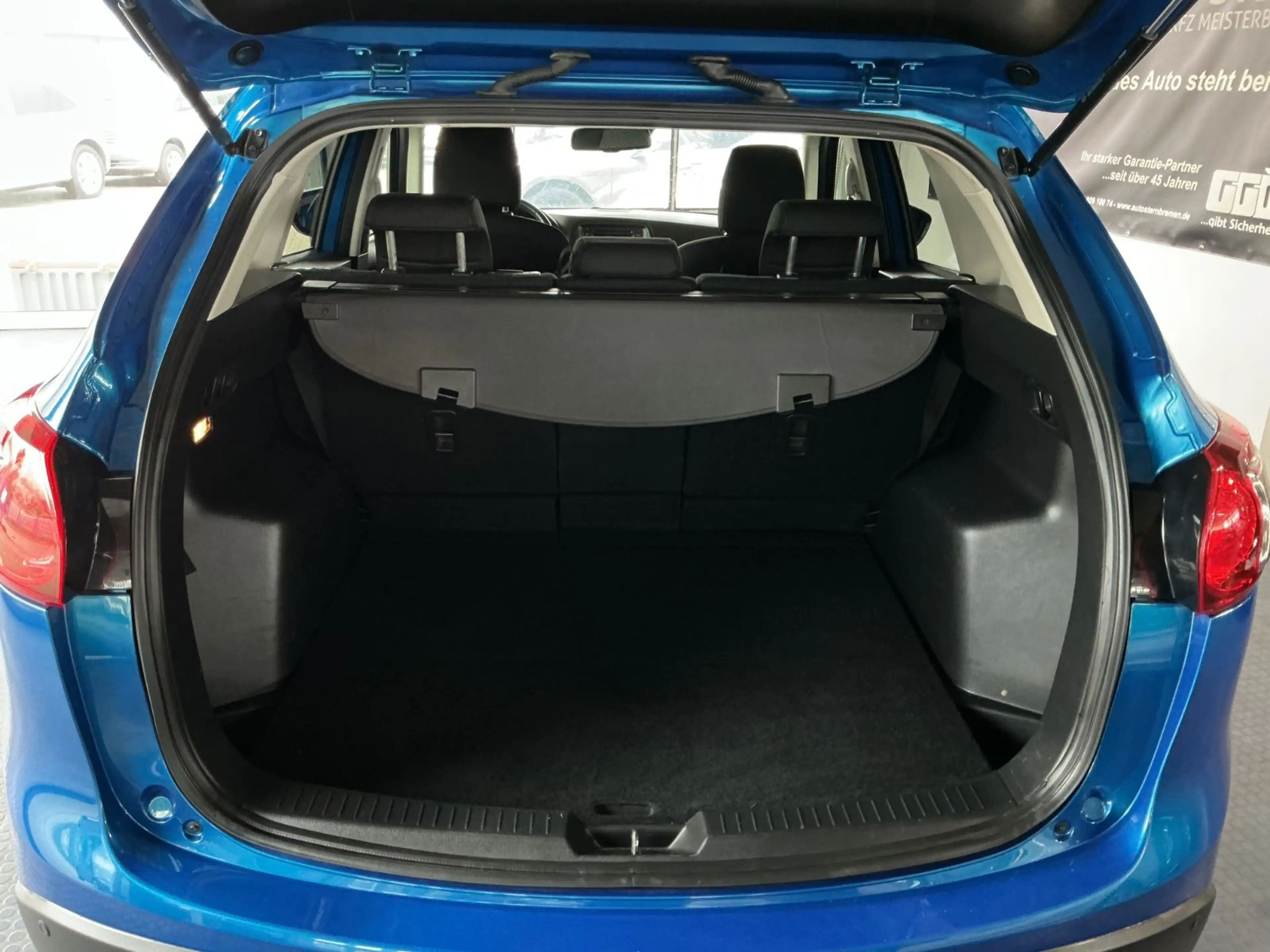 Mazda CX-5 Center-Line 2WD * Touring-Paket * Navi — photo 6