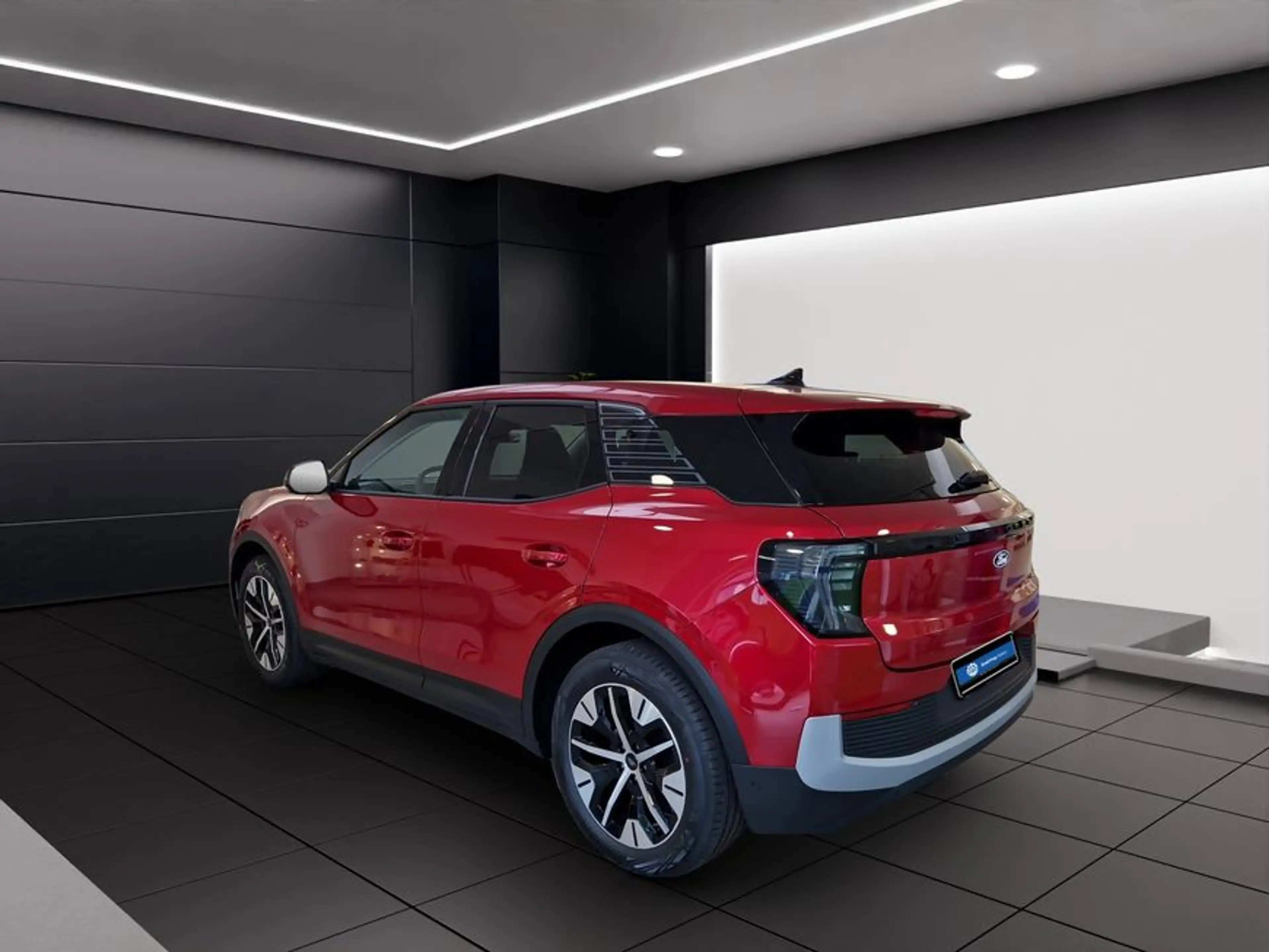 Ford Explorer Elektromotor mit Extended Range RWD 77kWh — photo 3