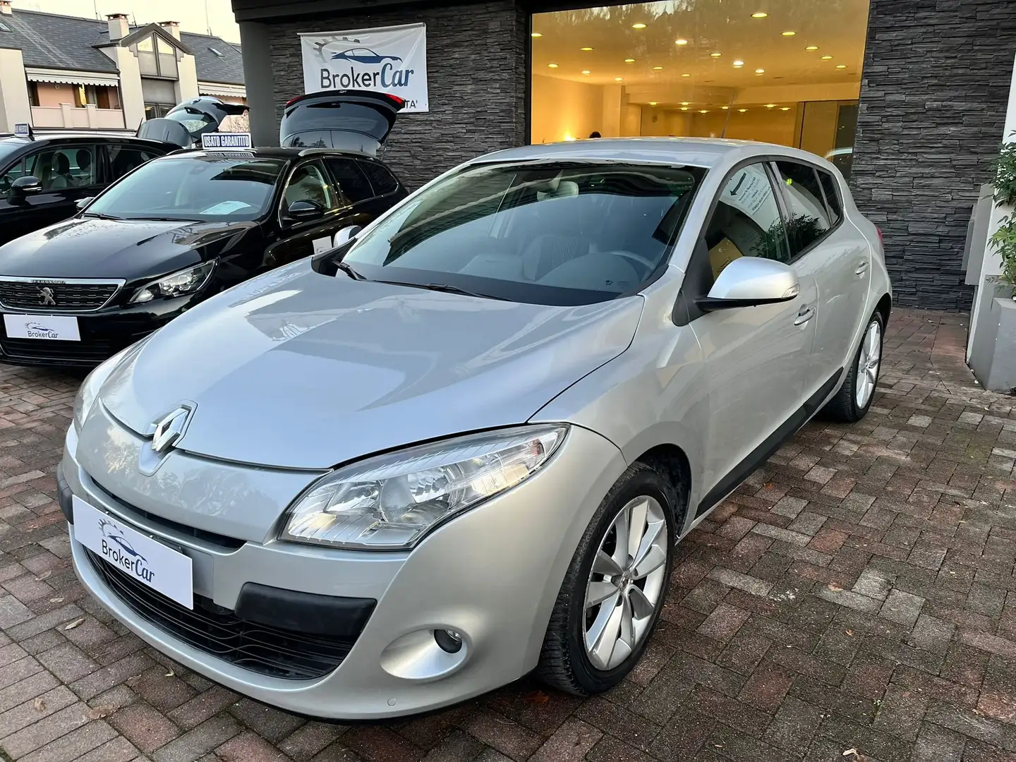 Renault Megane Megane III 2008 1.5 dci Luxe 110cv Silber - 1