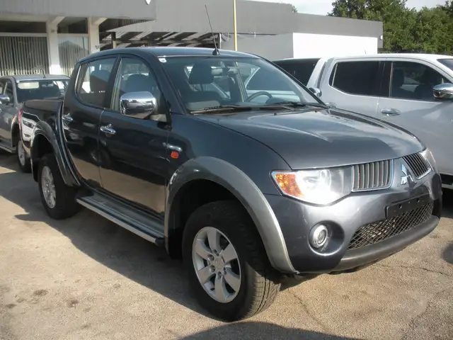 Mitsubishi L200